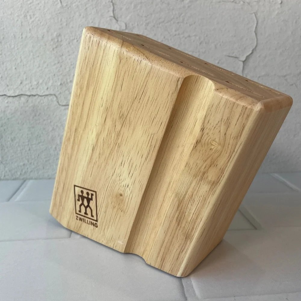 NEW Zwilling JA Henckels 8 Slot Wooden Vertical Steak Knife Block Natural Wood